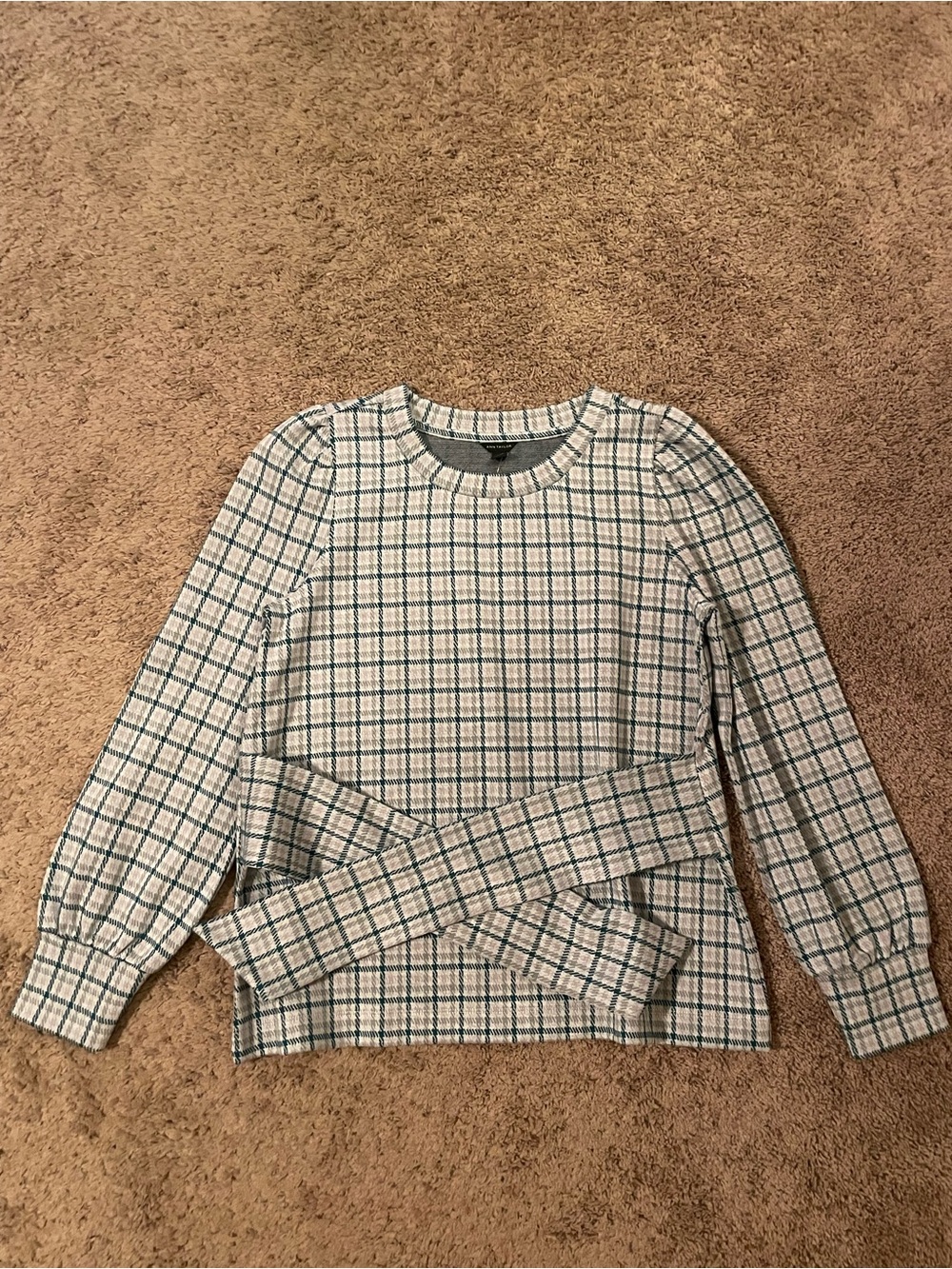 Ann Taylor Women's Plaid Blouse Medium NWT